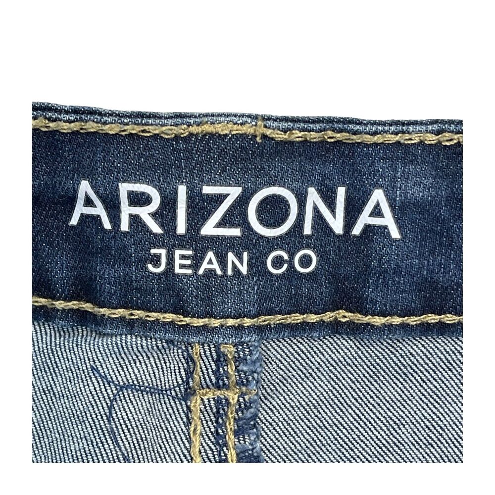 Arizona Jeans Cut-Off Shorts Girls 14 Blue Denim Stretch Frayed Hem Mid-Rise - Picture 6 of 6